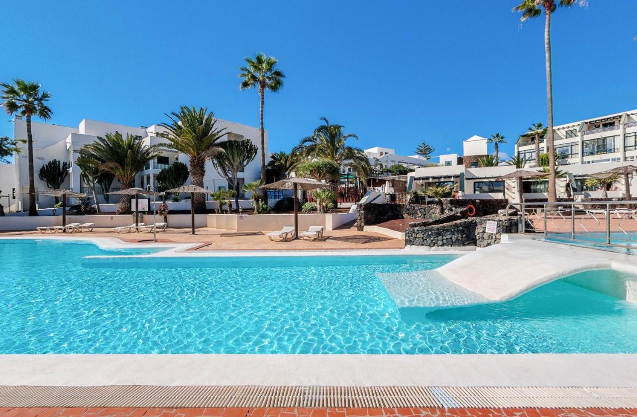 Casa Atlantis Playa Roca Appartement Costa Teguise Buitenkant foto