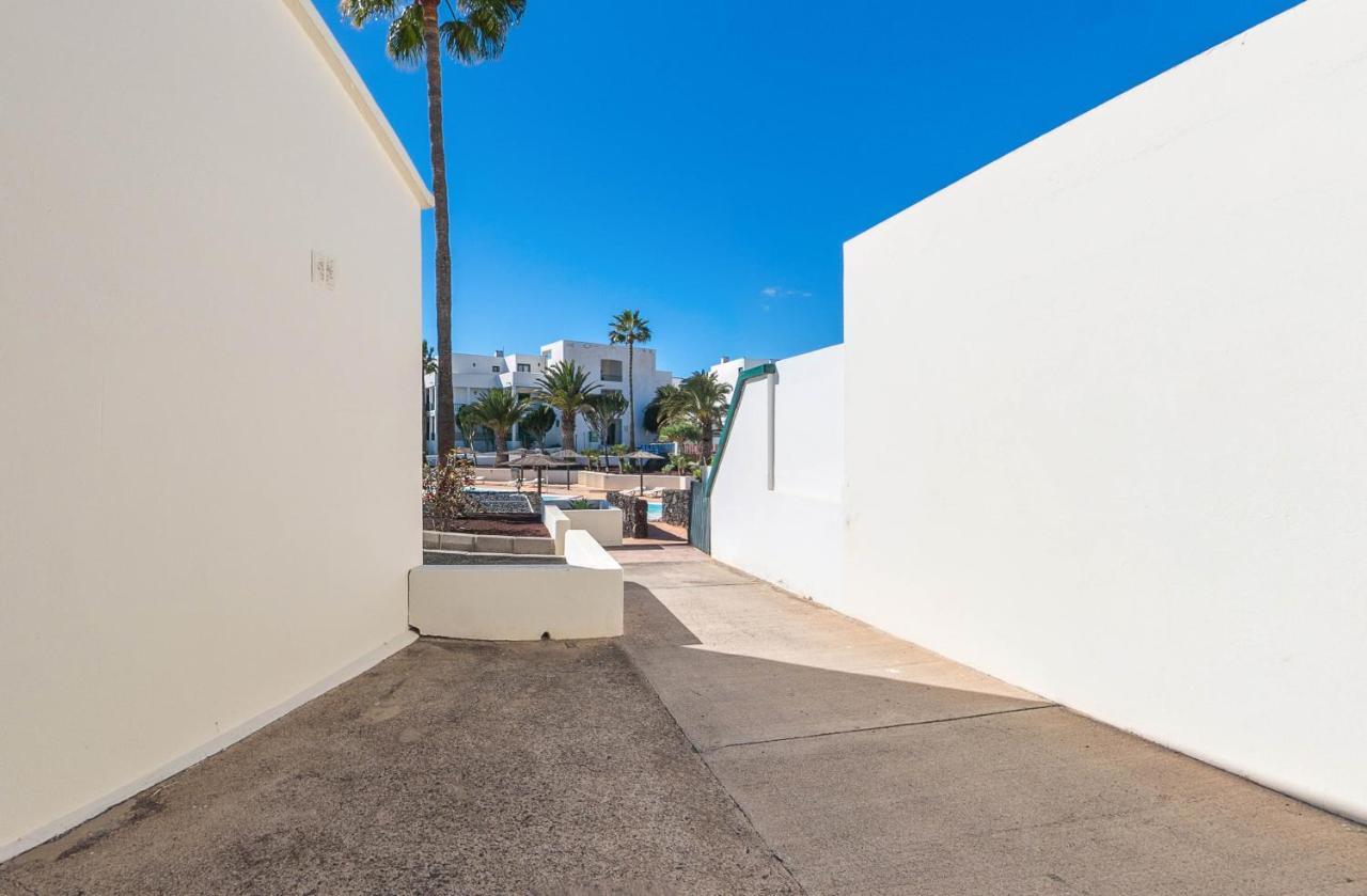 Casa Atlantis Playa Roca Appartement Costa Teguise Buitenkant foto